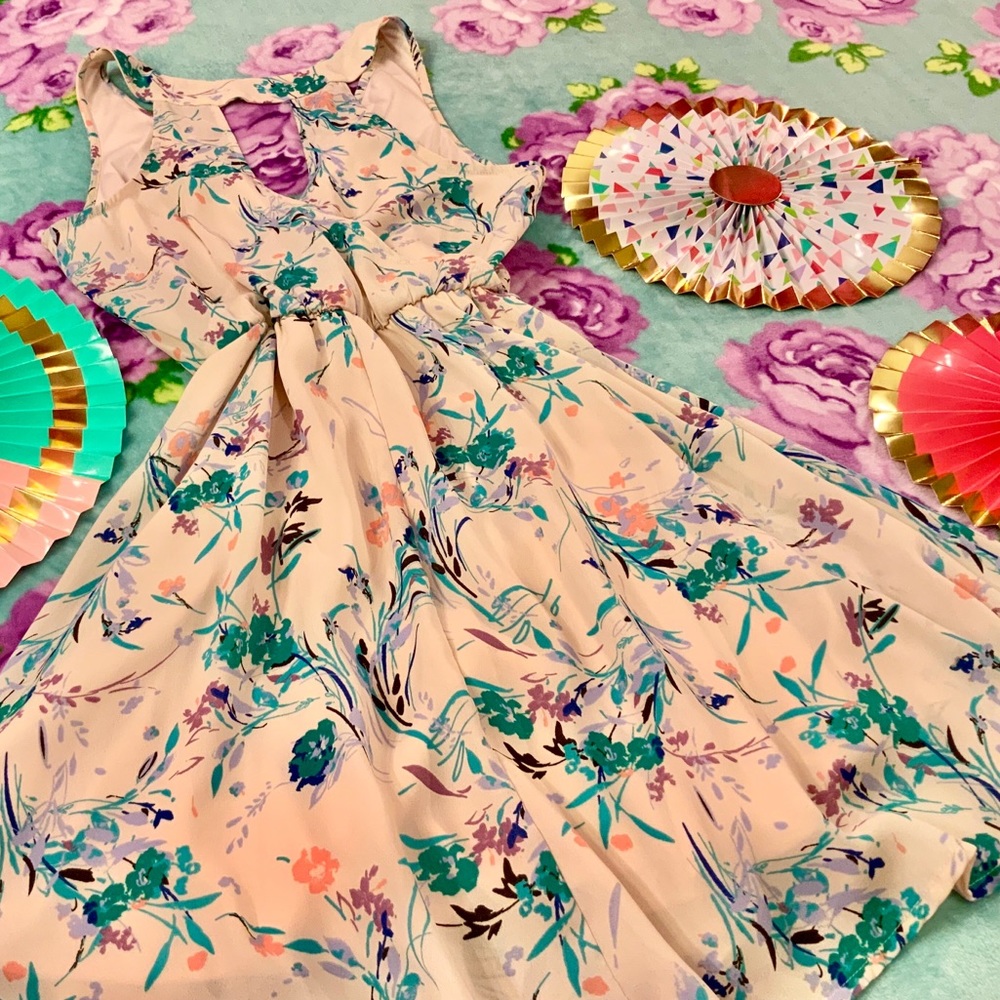 Lush Light Blush Pink Blue Floral Skater Dress XS - Picture 7 of 9